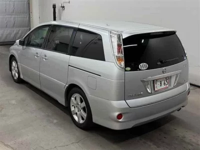 Nissan Presage