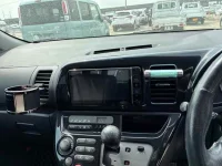 Toyota WISH лот № 60085 оценка 4  с аукциона в Японии 5