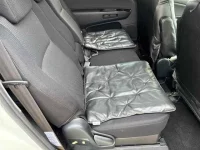 Toyota WISH лот № 60085 оценка 4  с аукциона в Японии 7