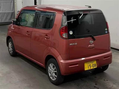 Nissan MOCO  с аукциона в Японии