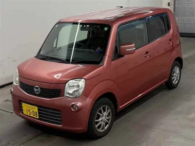 Nissan MOCO  с аукциона в Японии