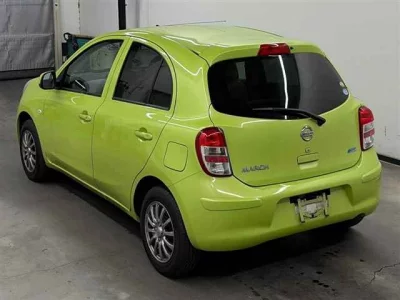 Nissan March