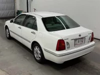 Toyota PROGRES лот № 85255 оценка 4  с аукциона в Японии 1