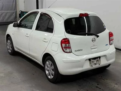 Nissan March