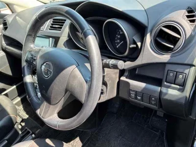 Nissan Lafesta