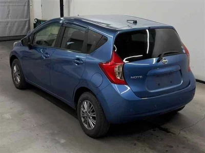 Nissan NOTE  с аукциона в Японии