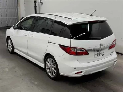 Nissan Lafesta