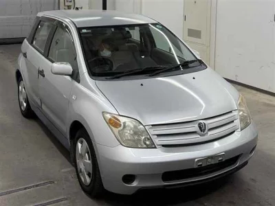 Toyota IST