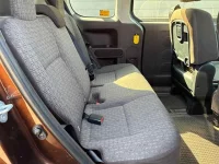 Toyota PORTE лот № 90367 оценка 3.5  с аукциона в Японии 7