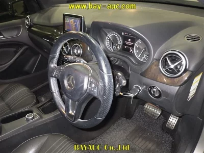 Mercedes-Benz B CLASS  с аукциона в Японии
