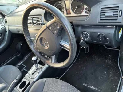 Mercedes-Benz B CLASS  с аукциона в Японии