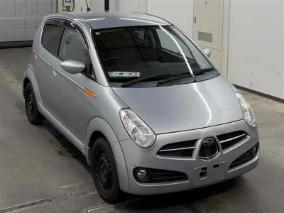 Subaru R2  с аукциона в Японии