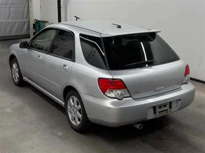 Subaru IMPREZA  с аукциона в Японии