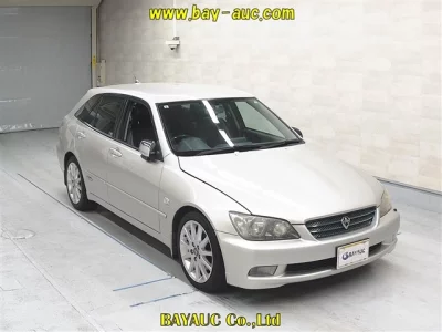 Toyota Altezza