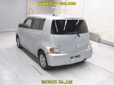 Toyota bB