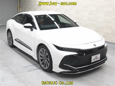 Toyota Crown Crossover