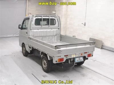 Nissan CLIPPER TRUCK  с аукциона в Японии
