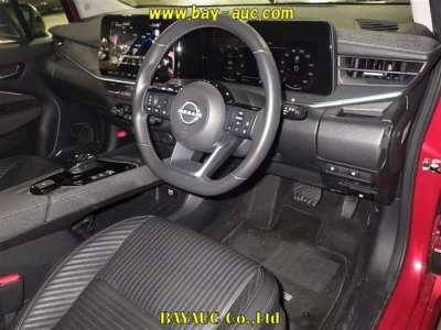 Nissan Aura