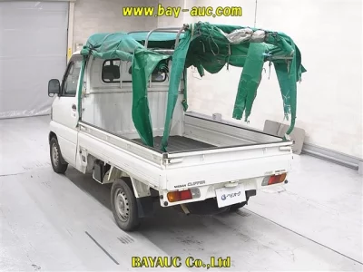 Nissan CLIPPER TRUCK