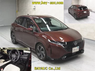 Nissan Aura