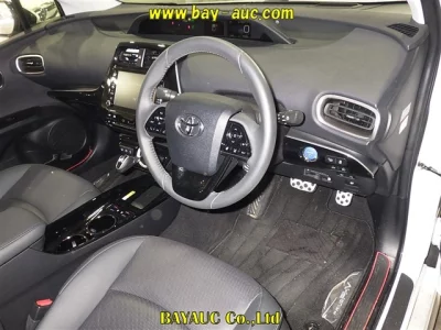 Toyota PRIUS PHV