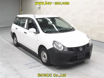 Nissan AD