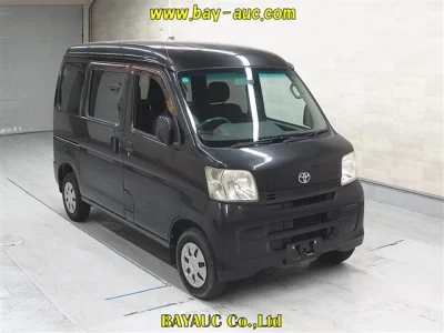 Toyota Pixis Van