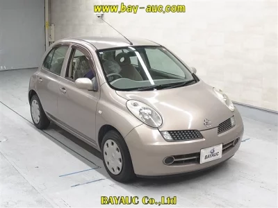 Nissan MARCH  с аукциона в Японии