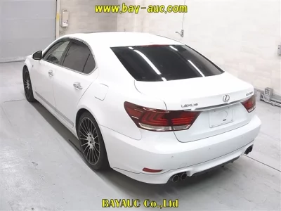 Lexus LS460L