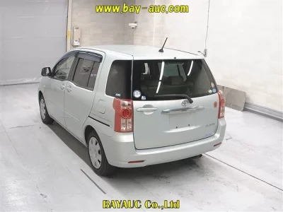Toyota RAUM  с аукциона в Японии