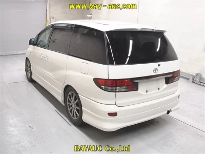 Toyota ESTIMA  с аукциона в Японии
