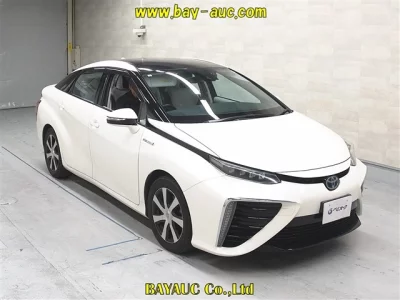 Toyota MIRAI  с аукциона в Японии