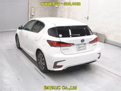 Lexus CT200h