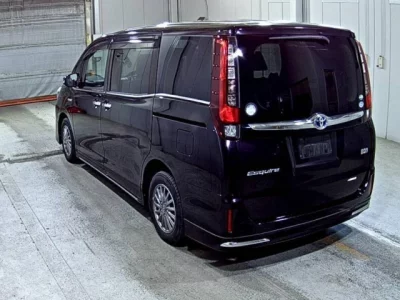 Toyota Esquire
