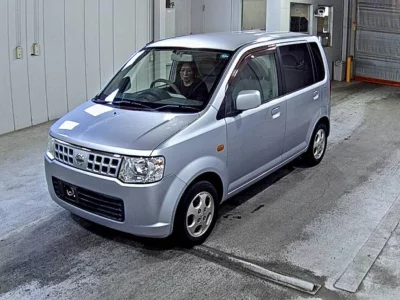 Nissan OTTI  с аукциона в Японии