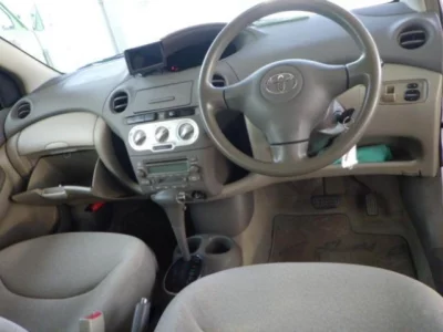 Toyota PLATZ  с аукциона в Японии