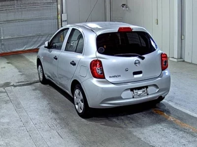 Nissan March