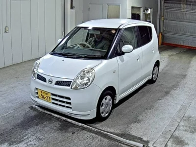 Nissan MOCO  с аукциона в Японии