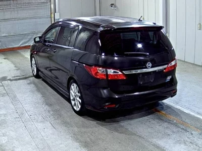 Nissan LAFESTA  с аукциона в Японии