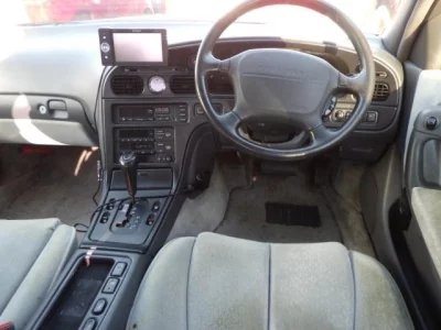 Nissan President