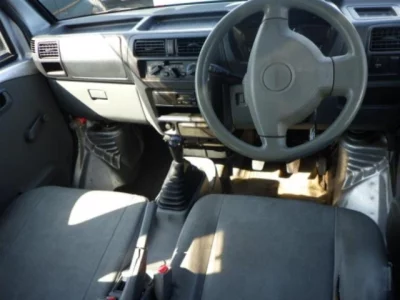 Nissan NV100 CLIPPER