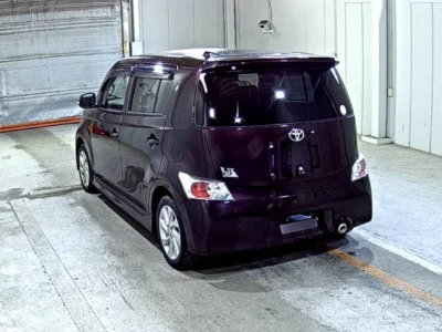 Toyota bB