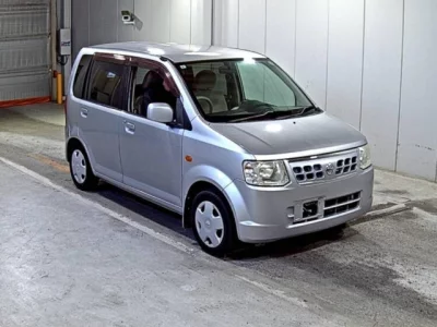 Nissan OTTI  с аукциона в Японии