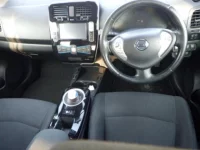 Nissan LEAF лот № 8257 оценка 4  с аукциона в Японии 2