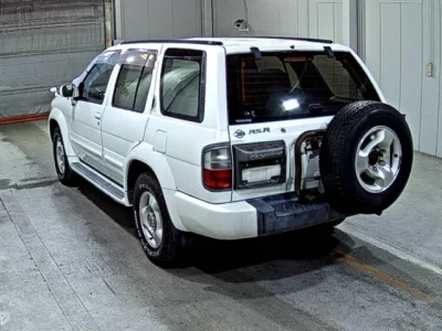 Nissan TERRANO REGULUS