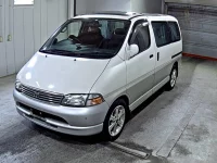 Toyota GRANVIA лот № 8319 оценка 3.5  с аукциона в Японии 3