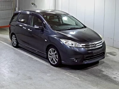 Nissan Lafesta