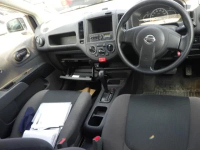Nissan AD