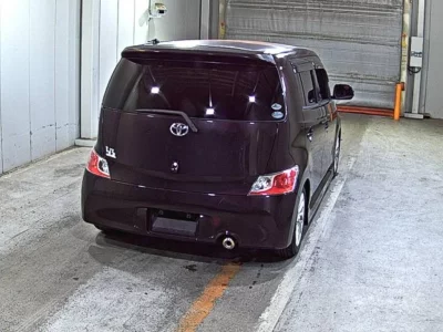 Toyota bB