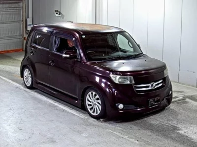 Toyota bB